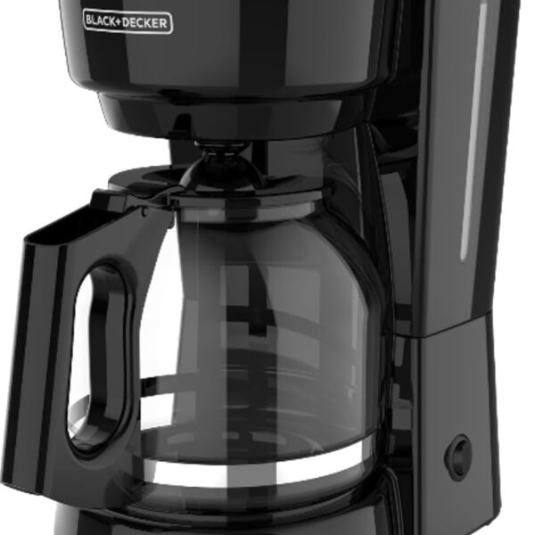 Cafetera BLACK+DECKER de 12 tazas con jarra sin goteo